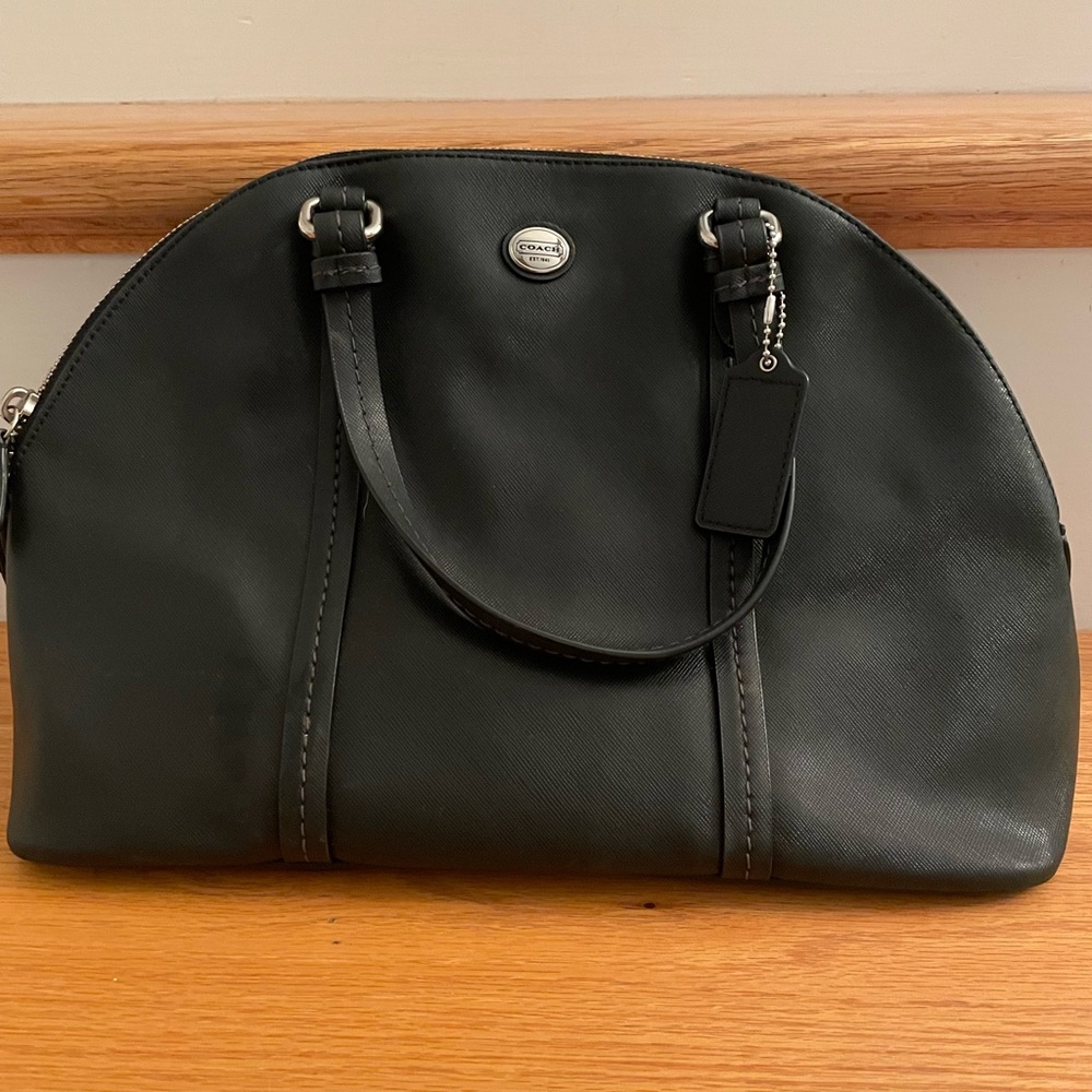 Black Peyton Coach Purse 🖤